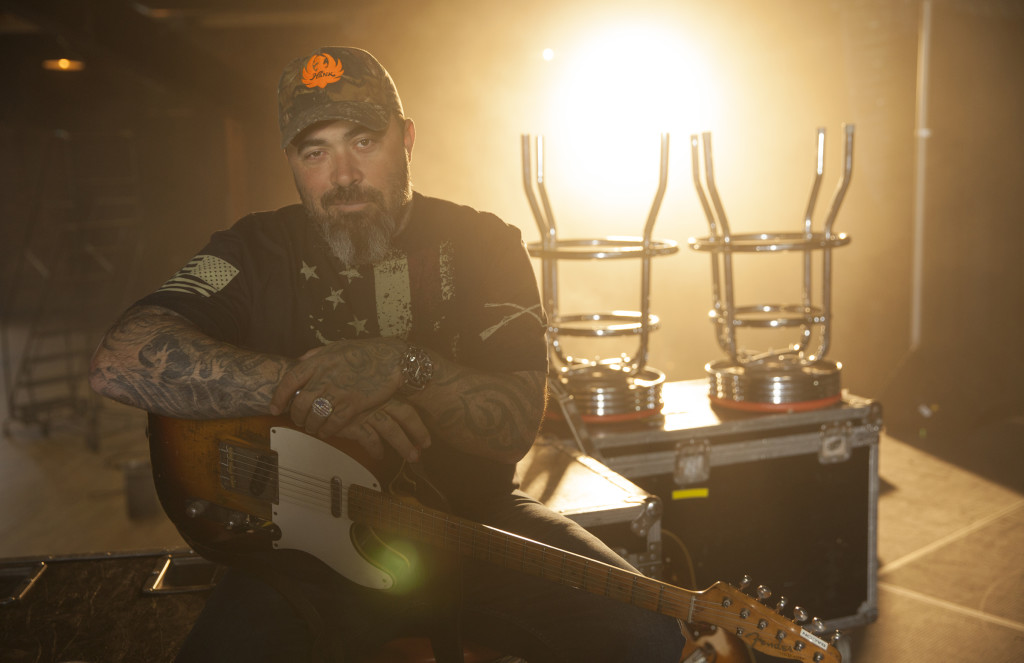 Aaron Lewis in Columbus, Ohio